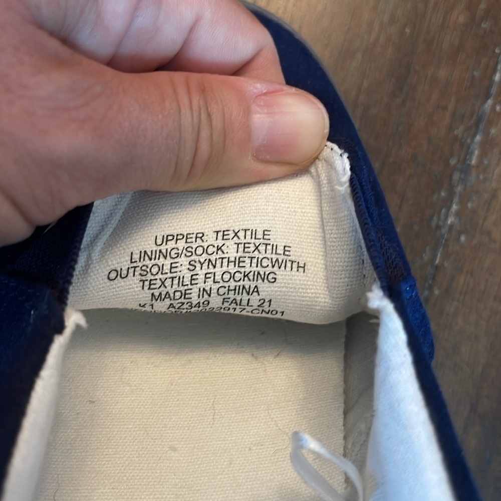 NWOT J.Crew Factory Boys Slip On Sneakers -  Size 1 - Picture 11 of 11